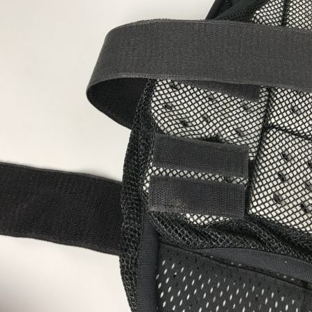  DESCENTE デサント 乗馬用 ライディングベスト プロテクター Mサイズ  JRA-31