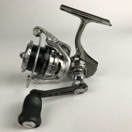  Abu Garcia アブガルシア スピニングリール ZENON (ゼノン) 2500SH 1548039 箱・ポーチ付