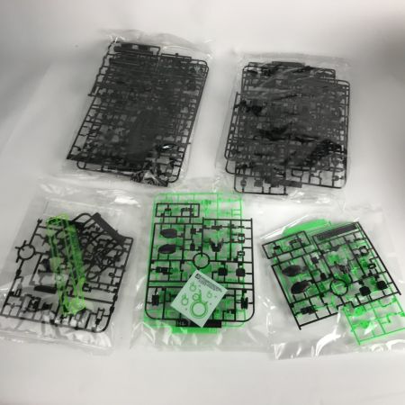   1/100 MG RX-78-2 ガンダム Ver.3.0(リサーキュレーションカラー/ネオングリーン) 機動戦士ガンダム