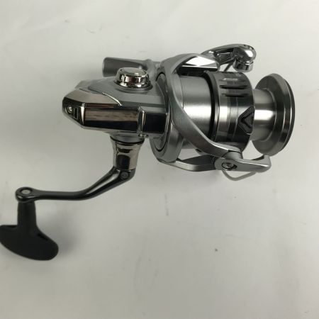  SHIMANO シマノ スピニングリール 21ナスキー C3000HG 043214 箱付