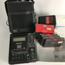 ■■ SONY ソニー ポータブルミニレコーダー MZ-1 MD計9個/充電器/説明書/ケース付 Dランク