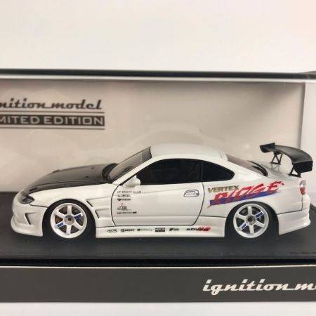   イグニッションモデル 1/43 VERTEX S15 シルビア White With Engine 2134