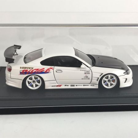   イグニッションモデル 1/43 VERTEX S15 シルビア White With Engine 2134