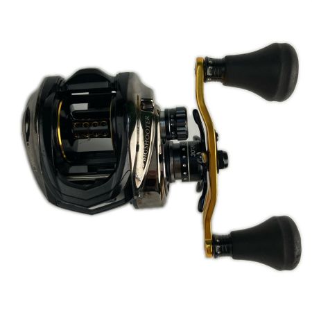  Abu Garcia アブガルシア ベイトリール レボ ビッグシューターコンパクト第4世代 REV04 BC7-L 袋付
