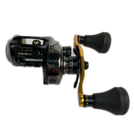 Abu Garcia アブガルシア ベイトリール レボ ビッグシューターコンパクト第4世代 REV04 BC7-L 袋付