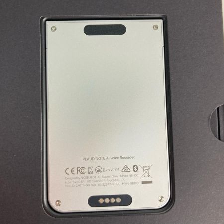   PLAUD NOTE カード型AIボイスレコーダー nb-100 シルバー 未使用品