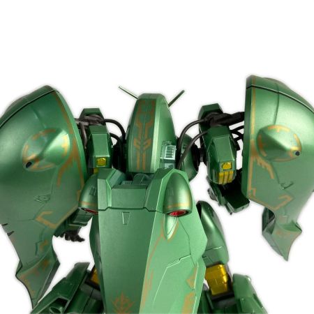   ASSAULT KINGDOM クィン・マンサ メタリックバージョン 付属品なし