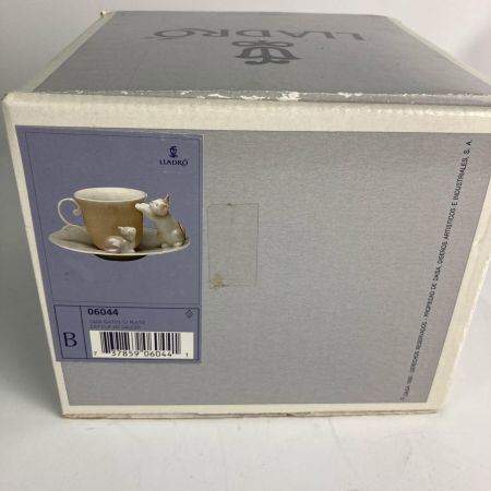 LLADRO リヤドロ カップ&ソーサー 親子猫 06044 箱付