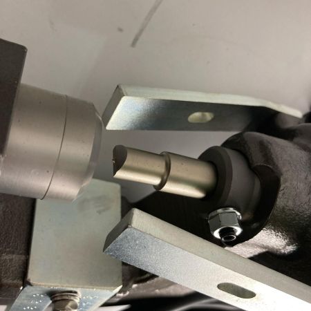  イクラ(育良) 電動油圧式ミニパンチャー AC100V（50/60Hz) IS-20MPS 未使用品