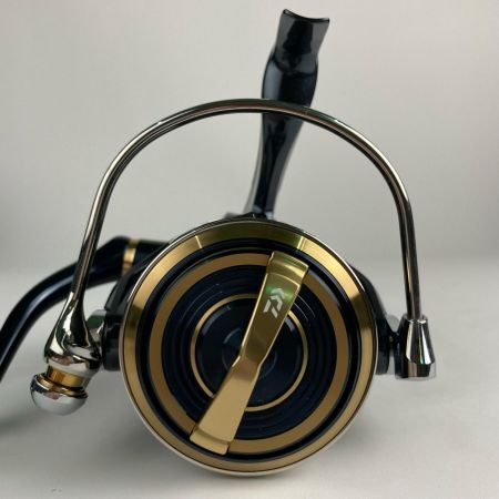 DAIWA ダイワ スピニングリール 20ソルティガ 10000-H 10000-H 箱・リールポーチ付き