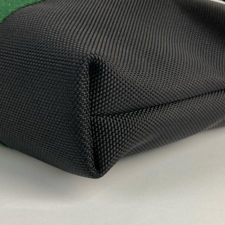  GUCCI グッチ シェリーライン ショルダーバッグ アウトレット品 631195 ブラック