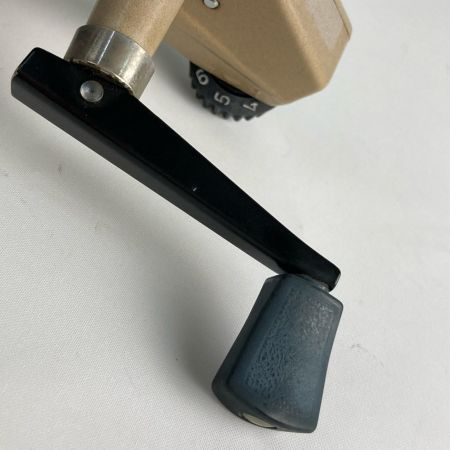 ABU カーディナル4 スピニングリール 810601