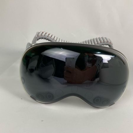 Apple アップル Vision pro M5 256GB 説明書・ケーブル付 2025年製 VR A3416 MFHE4J/A