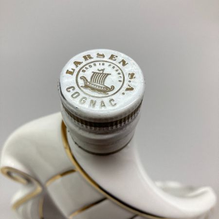  LARSEN ラーセン シップ 白 700ml 40度 未開栓