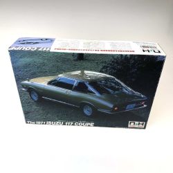 ●● isuzu プラモデル  117COUPE Bランク