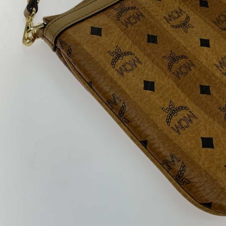  MCM エムシーエム クラッチバッグ
