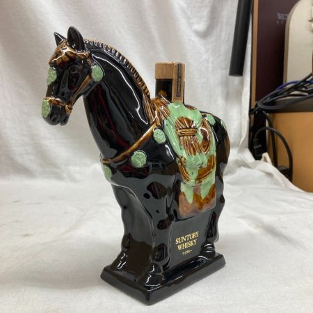 【北海道内限定発送】 ROYAL サントリーローヤル  600ml 43° 干支 午（うま） 未開栓