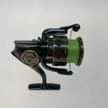  Abu Garcia アブガルシア スピニングリール   REVO ROCKET 2500MS