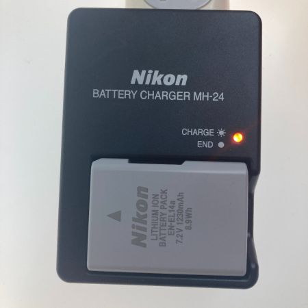  Nikon ニコン デジタル一眼レフカメラ Wズームキット D3300