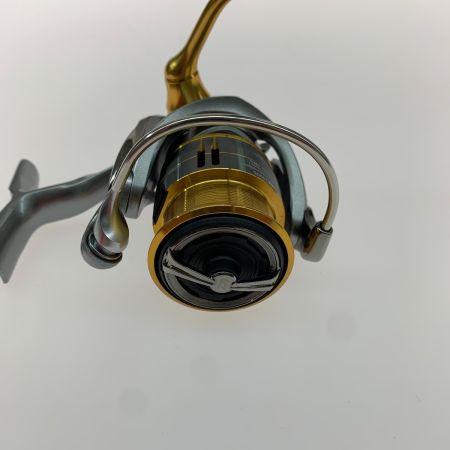  DAIWA ダイワ 00057046 18FREAMS LT2000S