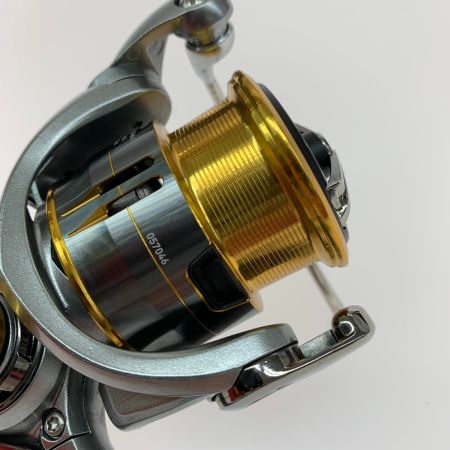  DAIWA ダイワ 00057046 18FREAMS LT2000S