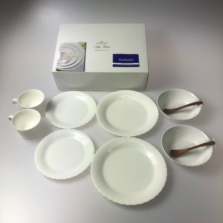  NARUMI ナルミ 洋食器セット ホワイトコレクション 8ピース・スターターセット