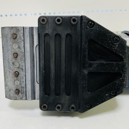 ЗЗ AUTO MACH 100V チーゼルワイス L形刃 SK刃 スペアベアリング付 ﾁｰｾﾞﾙﾜｲｽ CH-80型 ブルー