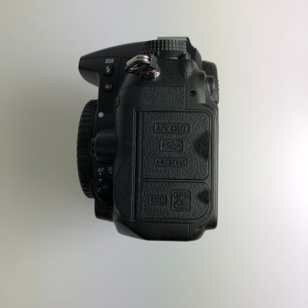  Nikon ニコン デジタル一眼レフカメラ D7000