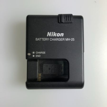  Nikon ニコン デジタル一眼レフカメラ D7000