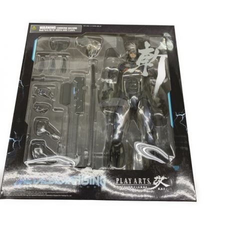   メタルギアソリッド　フィギュア