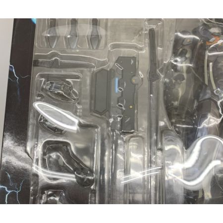   メタルギアソリッド　フィギュア