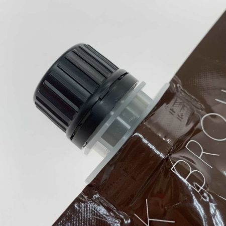   生活雑貨 サニタリー用品 シャンプー クロ クリームシャンプー/400ｇ