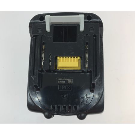  MAKITA マキタ インパクトドライバ TD138D