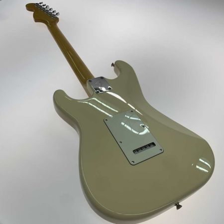  FENDER JAPAN フェンダージャパン エレキギター ST68 85