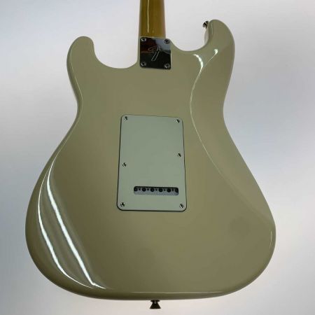  FENDER JAPAN フェンダージャパン エレキギター ST68 85