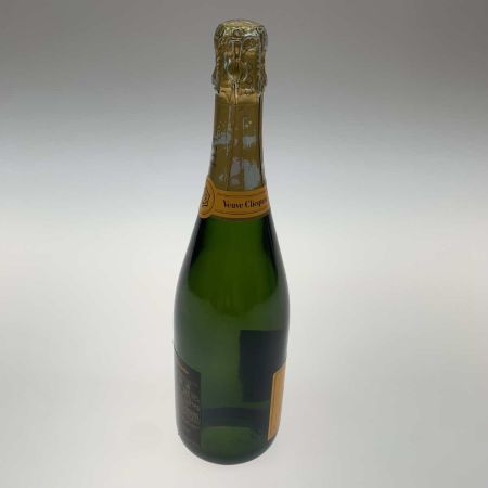  Veuve Clicquot ヴーヴクリコ 果実酒 シャンパン Veuve Clicquot 750ml  未開栓