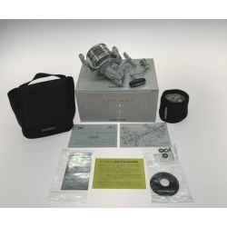 ●● SHIMANO シマノ スピニングリール 02765 Aランク