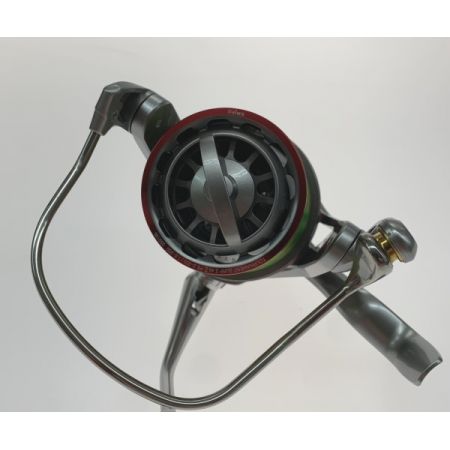  DAIWA ダイワ スピニングリール　04トーナメントサーフ Z45