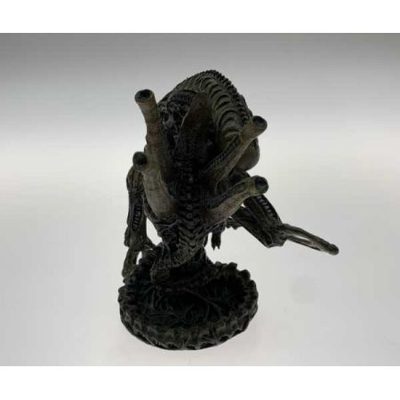   エイリアンvsプレデター2 エイリアン  ミニバスト