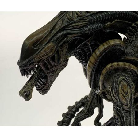   エイリアンvsプレデター2 エイリアン  ミニバスト