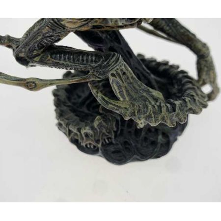   パリセイズ マイクロバスト エイリアン 1000体限定