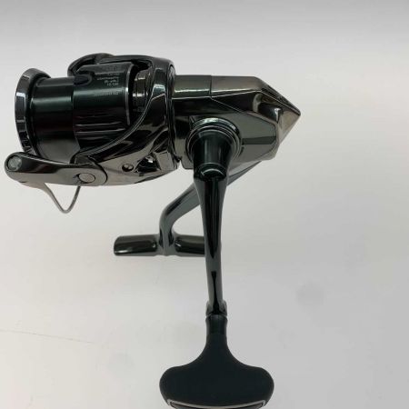  SHIMANO シマノ スピニングリール ステラ3000MHG  043931