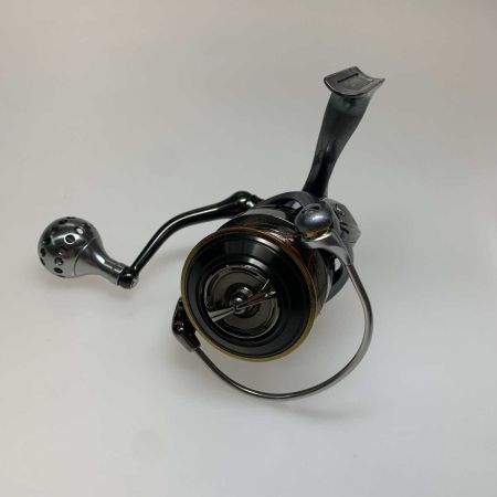  DAIWA ダイワ スピニングリール　15ルビアス3012H　スプールダメージあり 055640