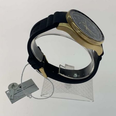  Maserati  腕時計  ネイビー R8871640004