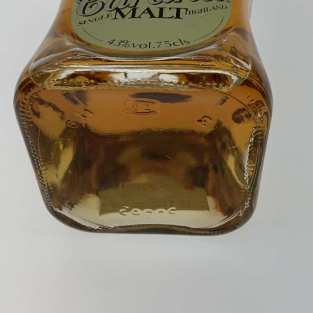   蒸留酒類 ウィスキー 750ml CARDHU 12年 43度 未開栓