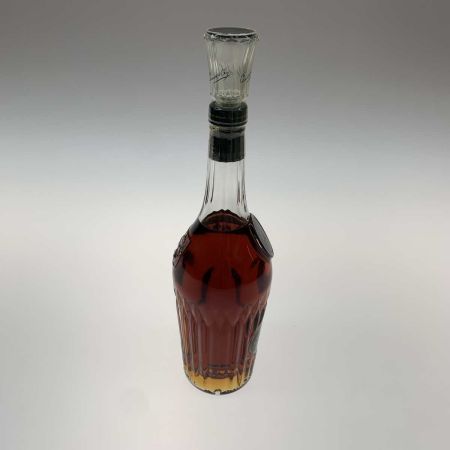  CAMUS カミュ 蒸留酒類 ブランデー コニャック 700ml XO 未開栓