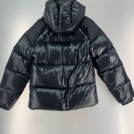  PYRENEX メンズ衣料  ダウンジャケット SIZE S  HUW014 ブラック