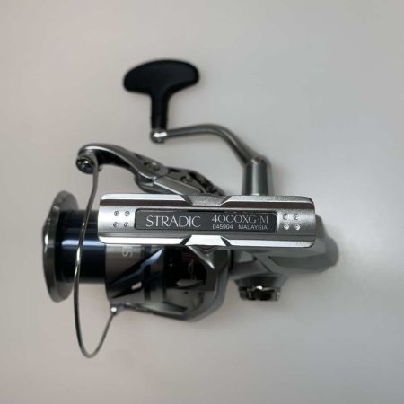  SHIMANO シマノ スピニングリール  23ストラディック 4000XG 本体のみ 045904