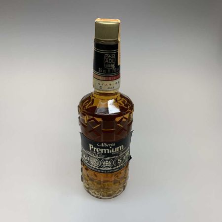   蒸留酒類 ウィスキー 710ml Alberta Premium 5年 40度 特級 未開栓