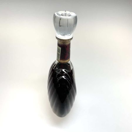 【北海道内限定発送】 SUNTORY サントリー 蒸留酒類 ブランデー 700ml XO DELUXE 40％ 未開栓